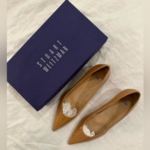 Stuart Weitzman Kitten Pump, size 9